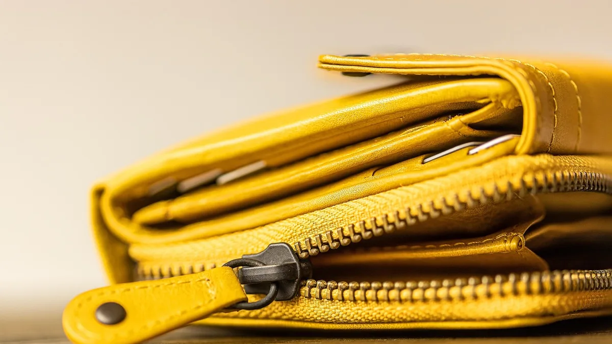 zipper, wallet, cramp, small teeth, slide, connection, ladies wallet, connect competition, wallet, wallet, wallet, wallet, wallet